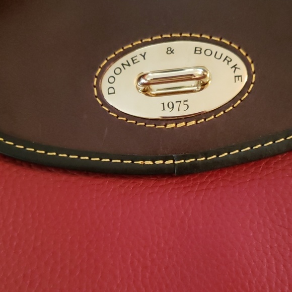 Dooney & Bourke Verona Leather Cross Body Bag - Picture 4 of 5